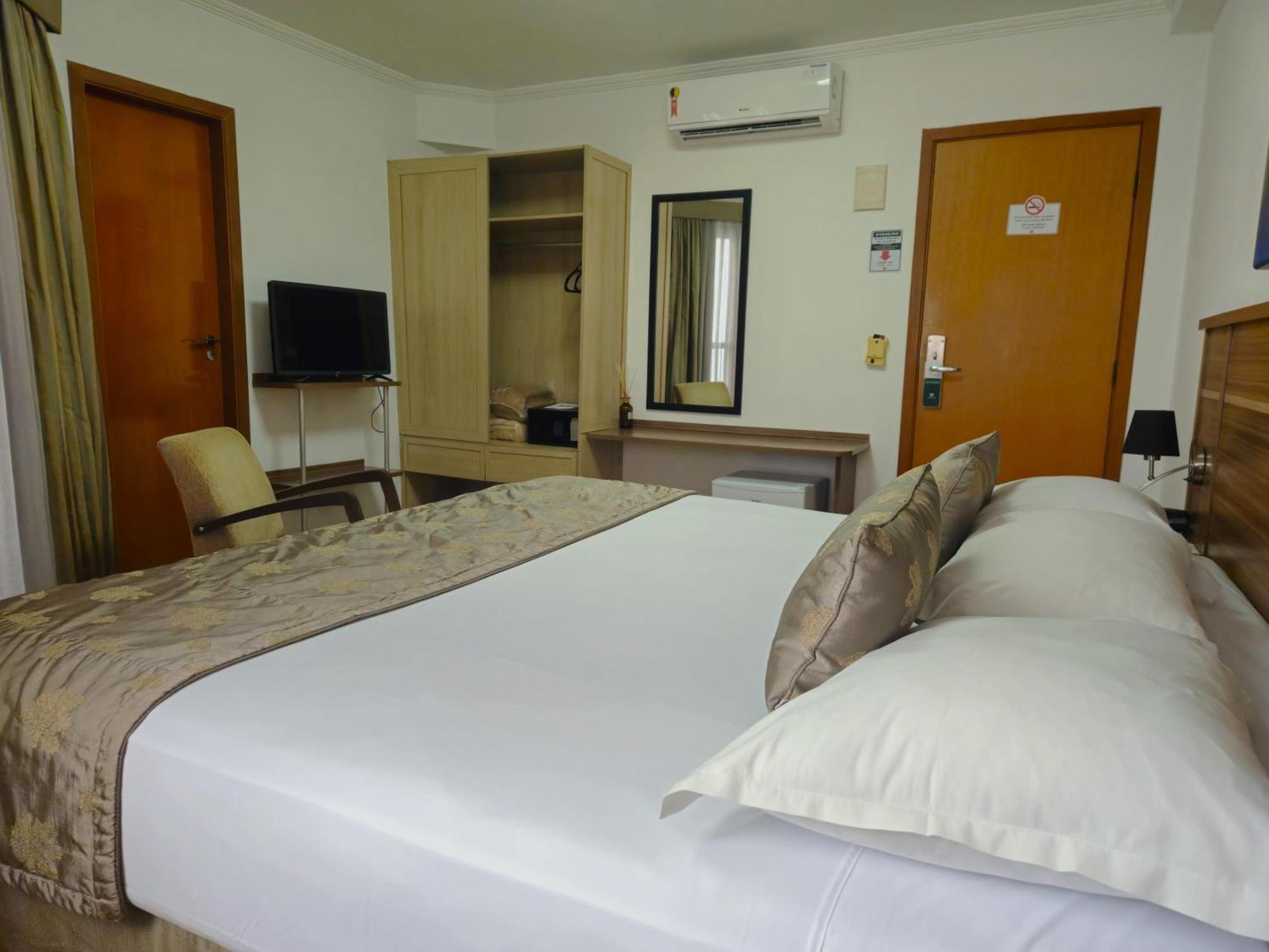 Faro Hotel São José dos Campos Esterno foto